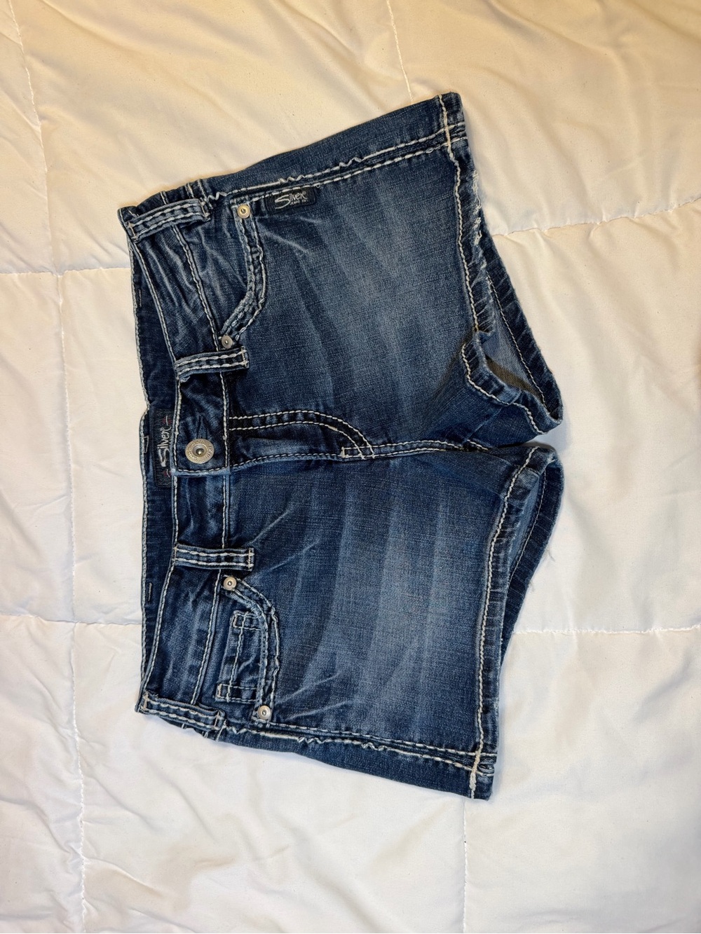 Silver Jeans Co. “Tuesday” Shorts - Size W31/L3